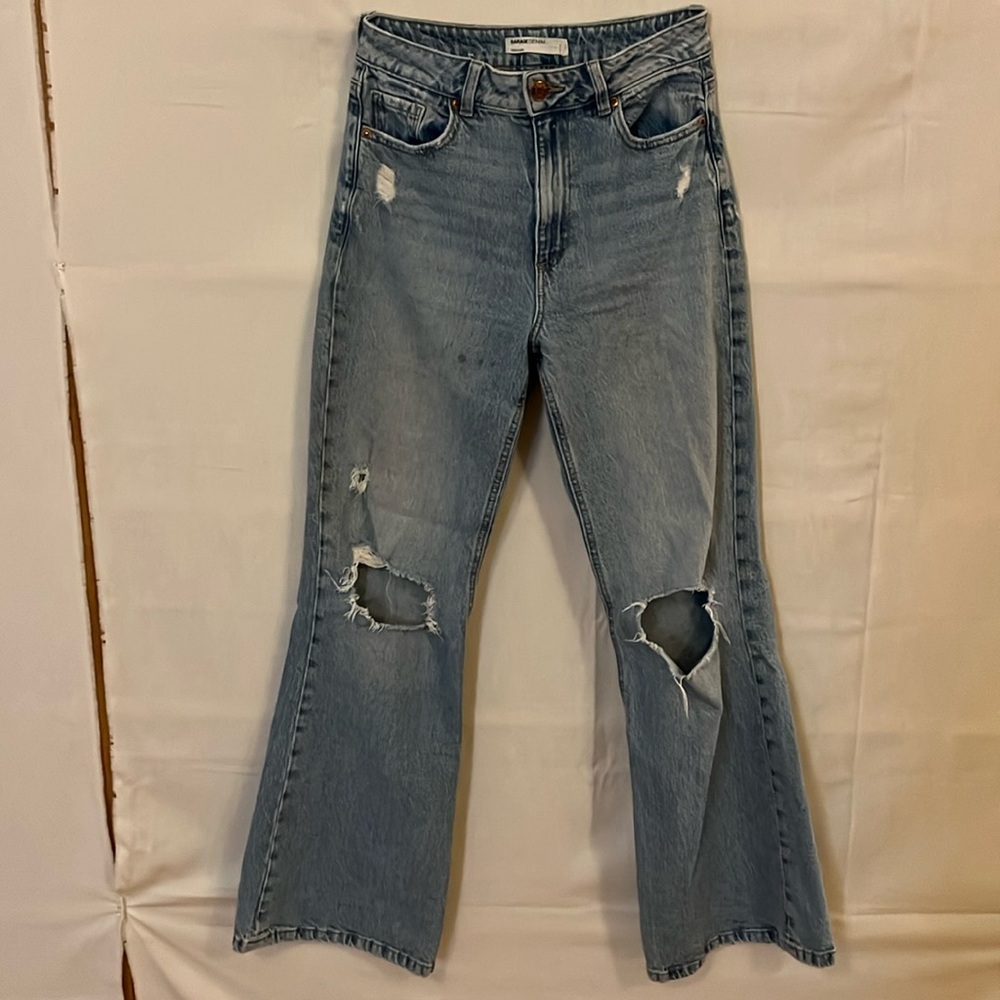 Woman’s Denim Garage Boyfriend Jeans